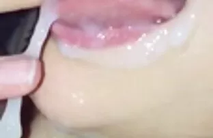 MAMÁ MILFs lesbianas comiendo coño porno idioma latino jugoso