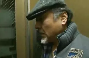 Cara a cara con compañero de audio latino xxx cuarto