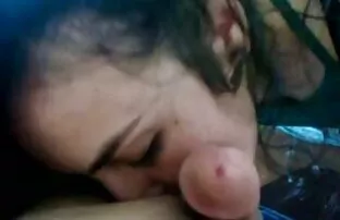 Preciosa porno latino real rubia francesa recibiéndola por el culo