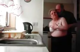 De la ducha al videos porno audio español latino dormitorio