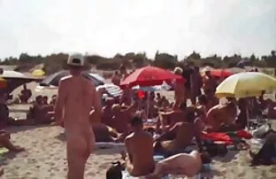 Sexy euro videosamateurlatino bukkake babe en gloryhole siendo rociada