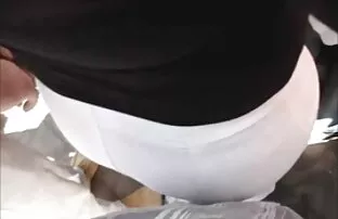 Perfecta xxx trios latinos jovencita con grandes tetas recibe su apretado coño follada por una enorme polla